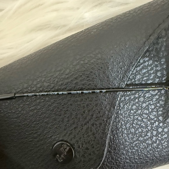 Ray-Ban Aviator Polarized Sunglasses Black Unisex - Picture 7 of 8